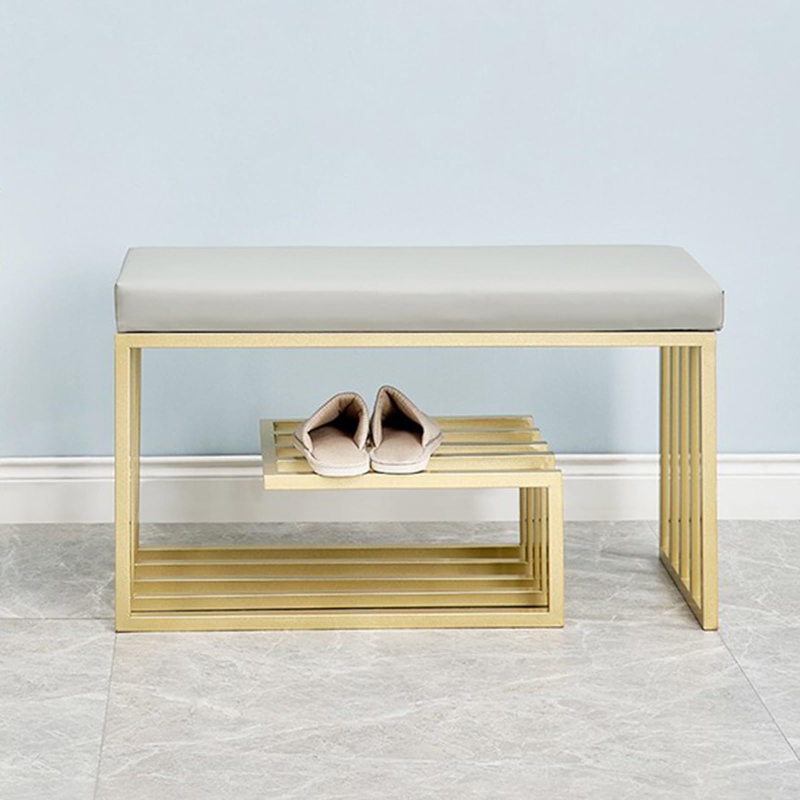 Banc de rangement à chaussures rembourré pour ne plus encombrer le sol du couloir