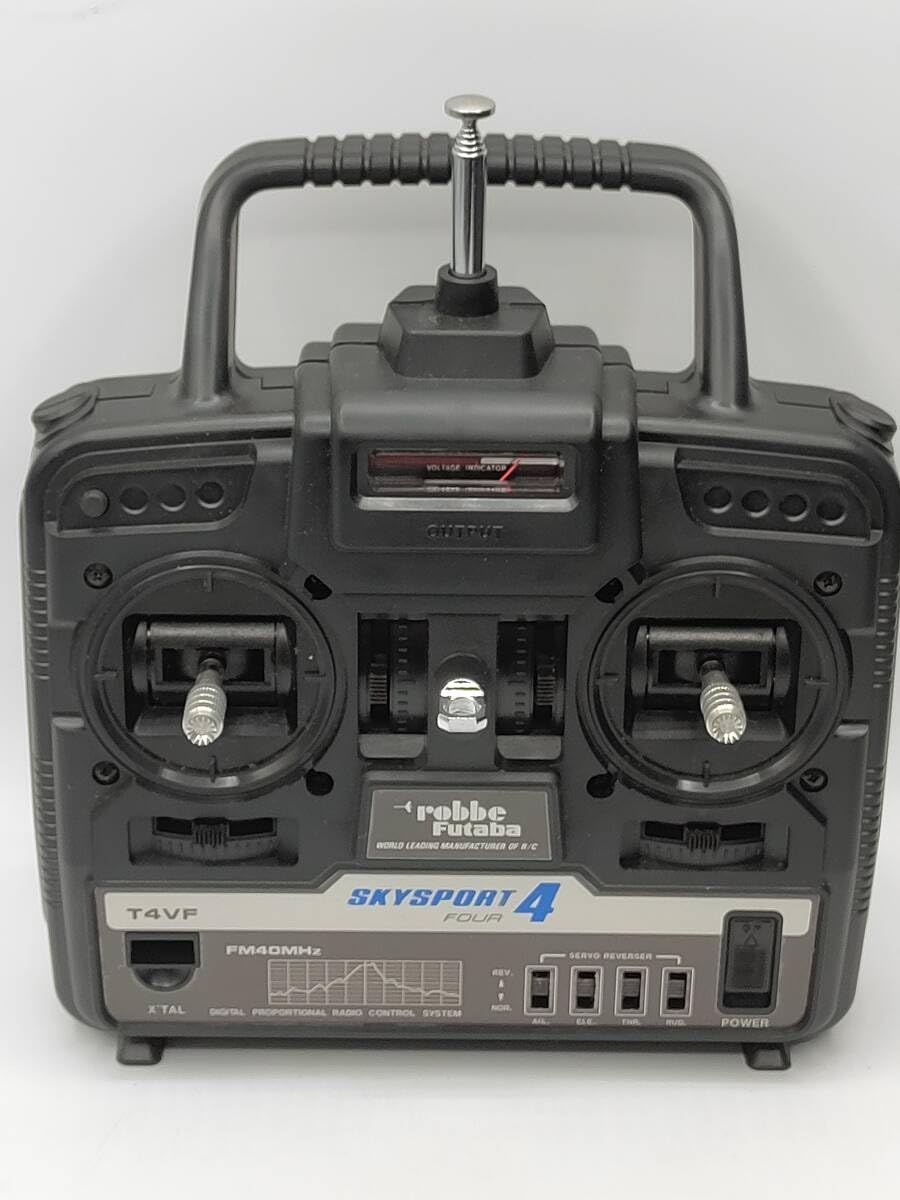 Amazon.co.jp: 送信機のみ Futaba SKYSPORT 4 スカイスポーツ ラジコン