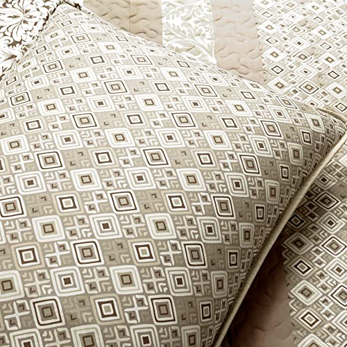 Image of Lush Decor Boho Stripe Reversible Cotton Quilt 3-Piece Set, King, Neutral - Bold Colorful Bohemian Bedding Set