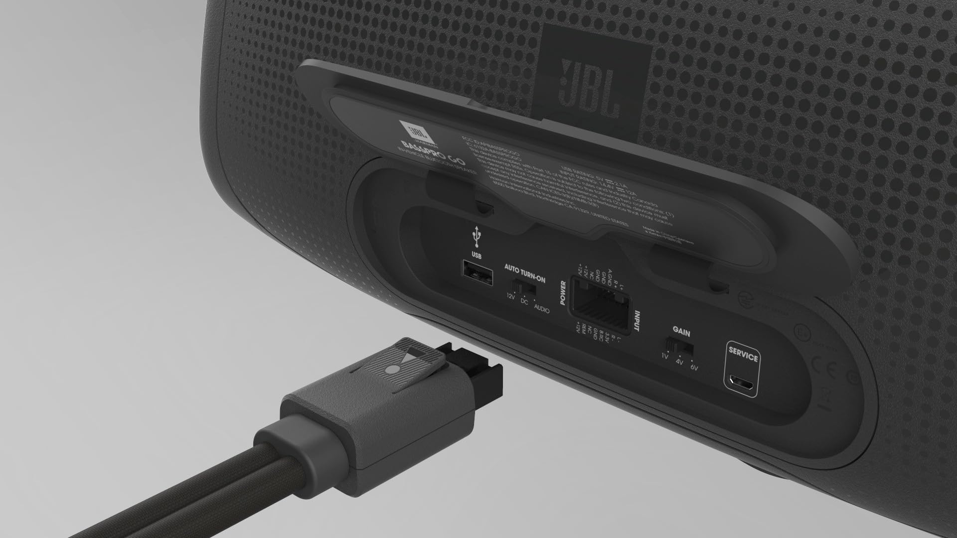 JBL BASSPRO Go - 2 in 1: Aktiv Subwoofer Auto und 200 Watt Bluetooth Party Lautsprecher in einem - Einsetzbar im Auto & daneben, Black