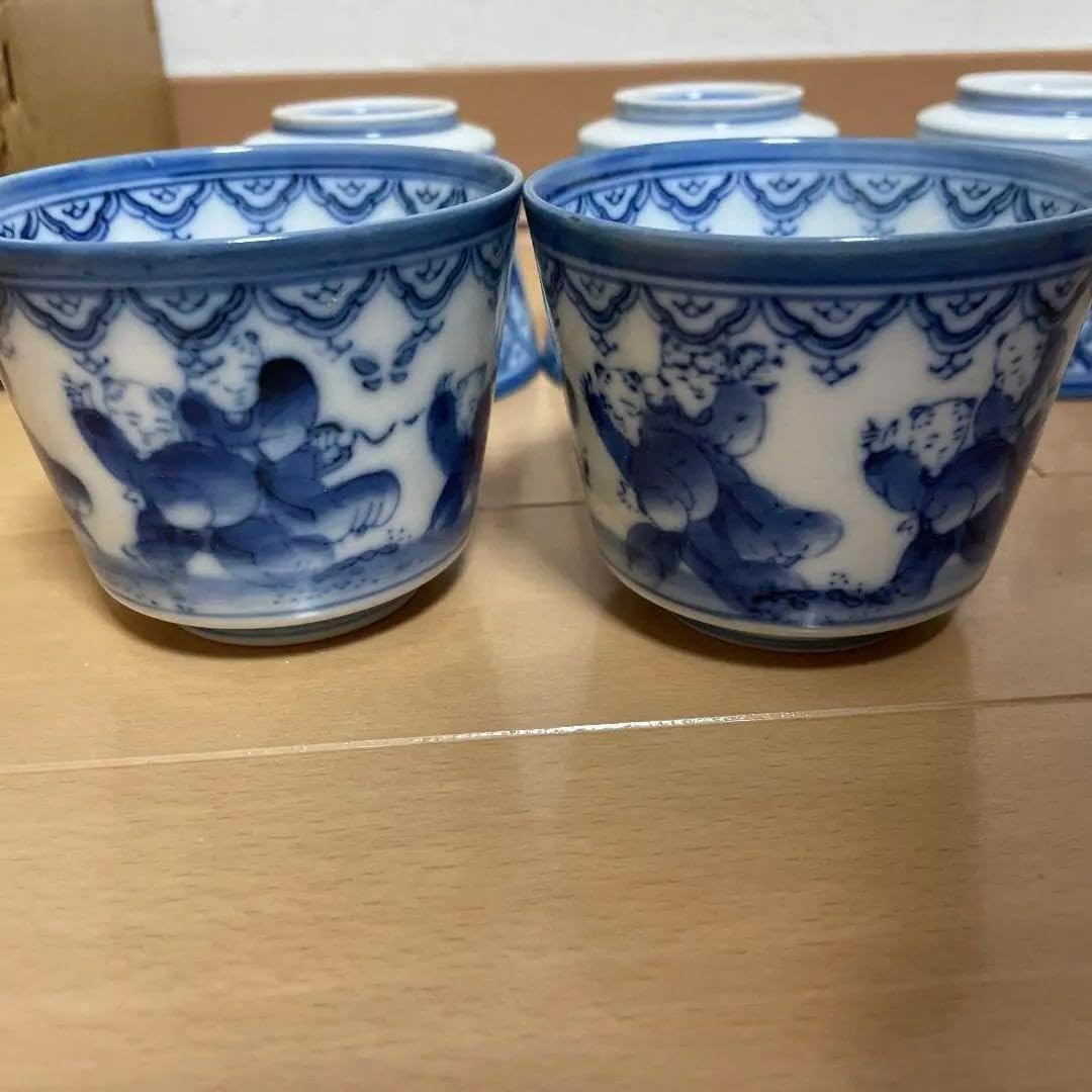 蓋物 ペア 色絵付 錦蒸し茶碗 金彩 古伊万里 蔵出し 初荷 蓋物 ペア 色絵付 錦蒸し茶碗 金彩 古伊万里 蔵出し 初荷（蓋