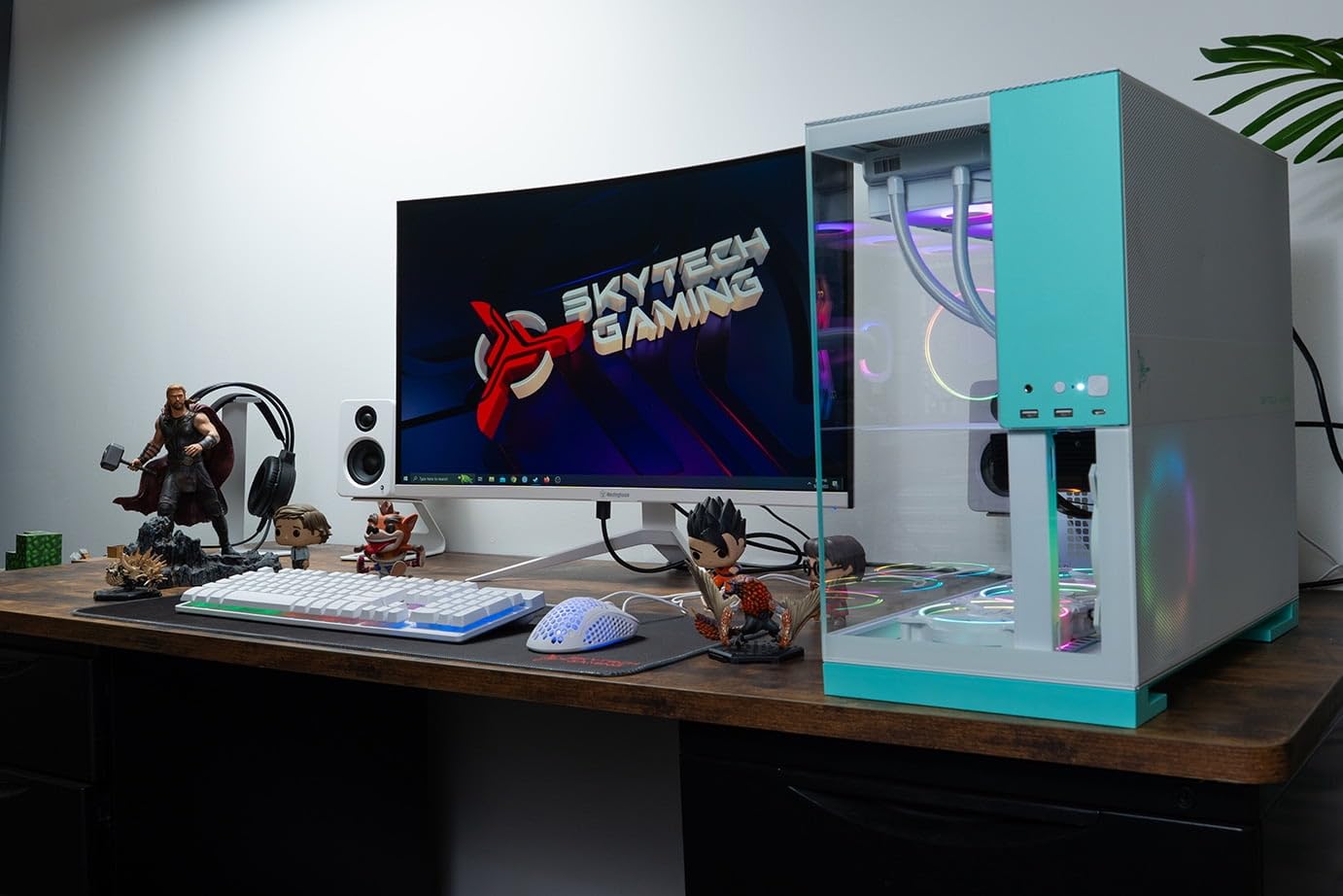 Skytech Gaming Aqua Gaming PC, AMD Ryzen 7 7700X 4.5GHz, NVIDIA RTX 5070 12GB, 1TB Gen4 NVMe SSD, 32GB DDR5 RAM 5600, 850W Gold ATX 3 PSU, 360 ARGB AIO, Wi-Fi, Win 11, Desktop