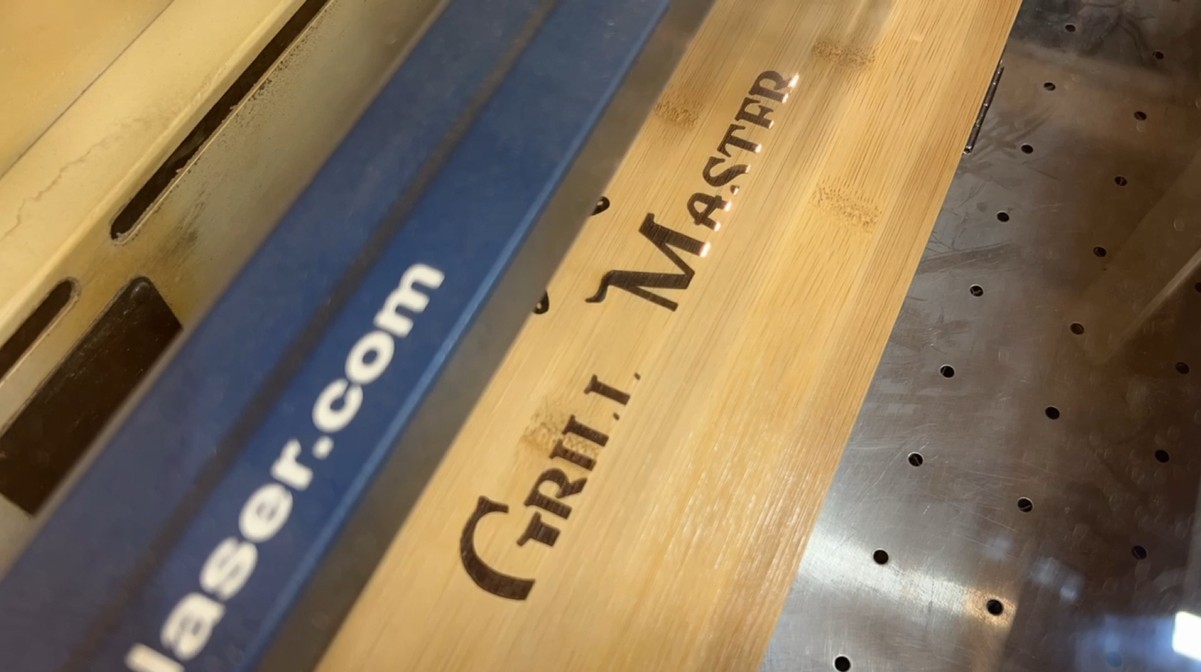 Set de Regalo Personalizado para BBQ con Herramientas en Caja de Madera miniatura 7
