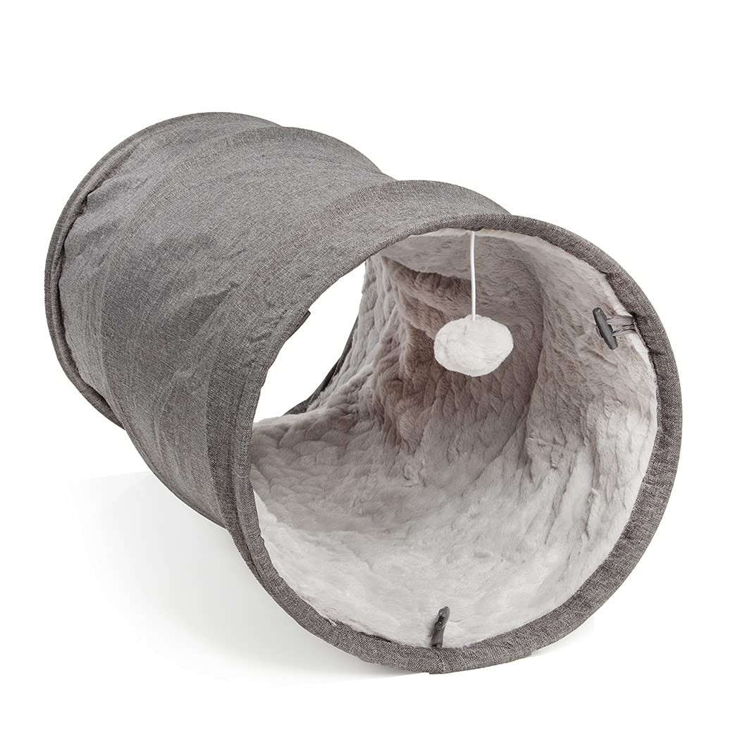 CanadianCat Company | Spieltunnel für Katzen mit Kuschelfell | grau | ca. 35 x 70 cm - Variable Form, integriertes Katzenspielzeug