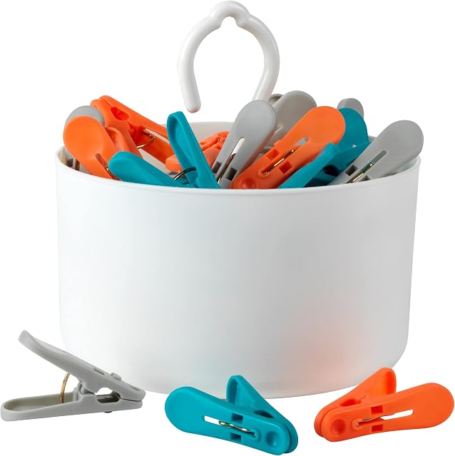 Beldray® LA081759EU7 24 Ultra Grip Clothes Pegs and Basket, Assorted Colours