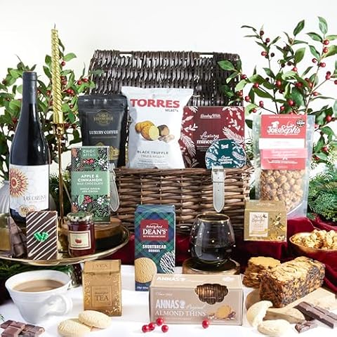 Magic of Christmas Deluxe Food & Wine Hamper Cover