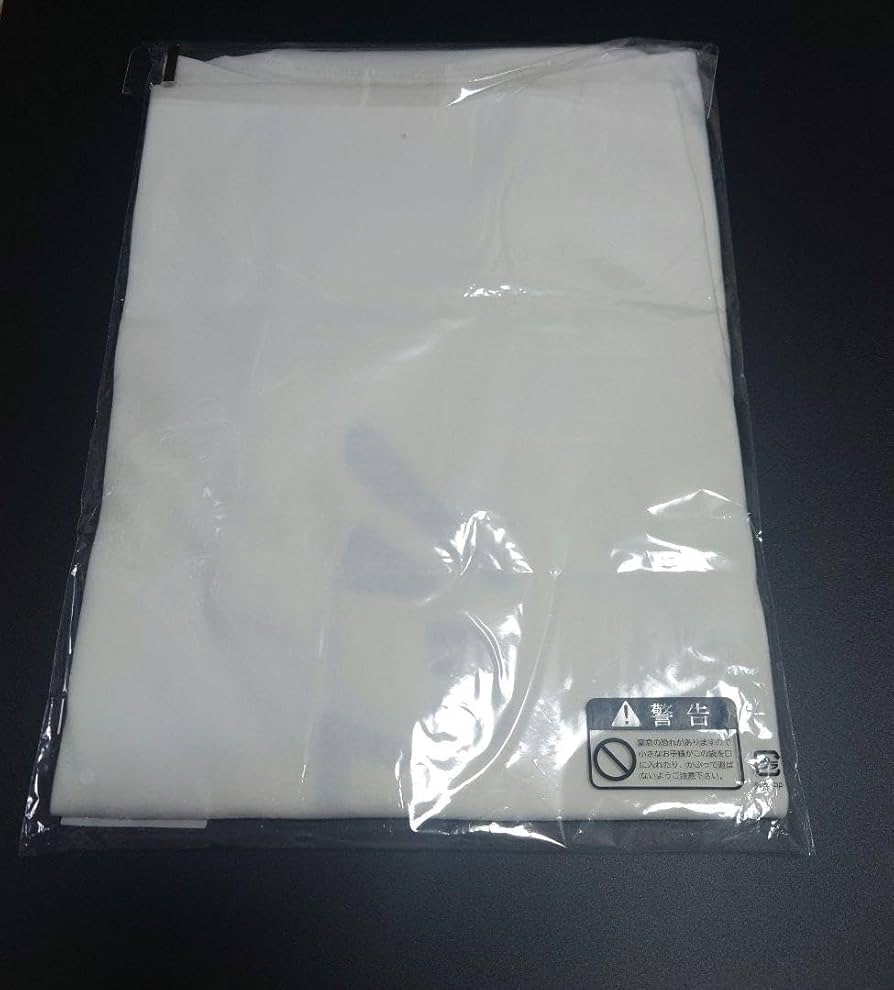 【希少】ハイキュー　岩泉一　チャンピョンTシャツ (アクリルバッジ付き)サイズS ハイキュー!!』岩泉一のチャンピョンTシャツ (アクリルバッジ