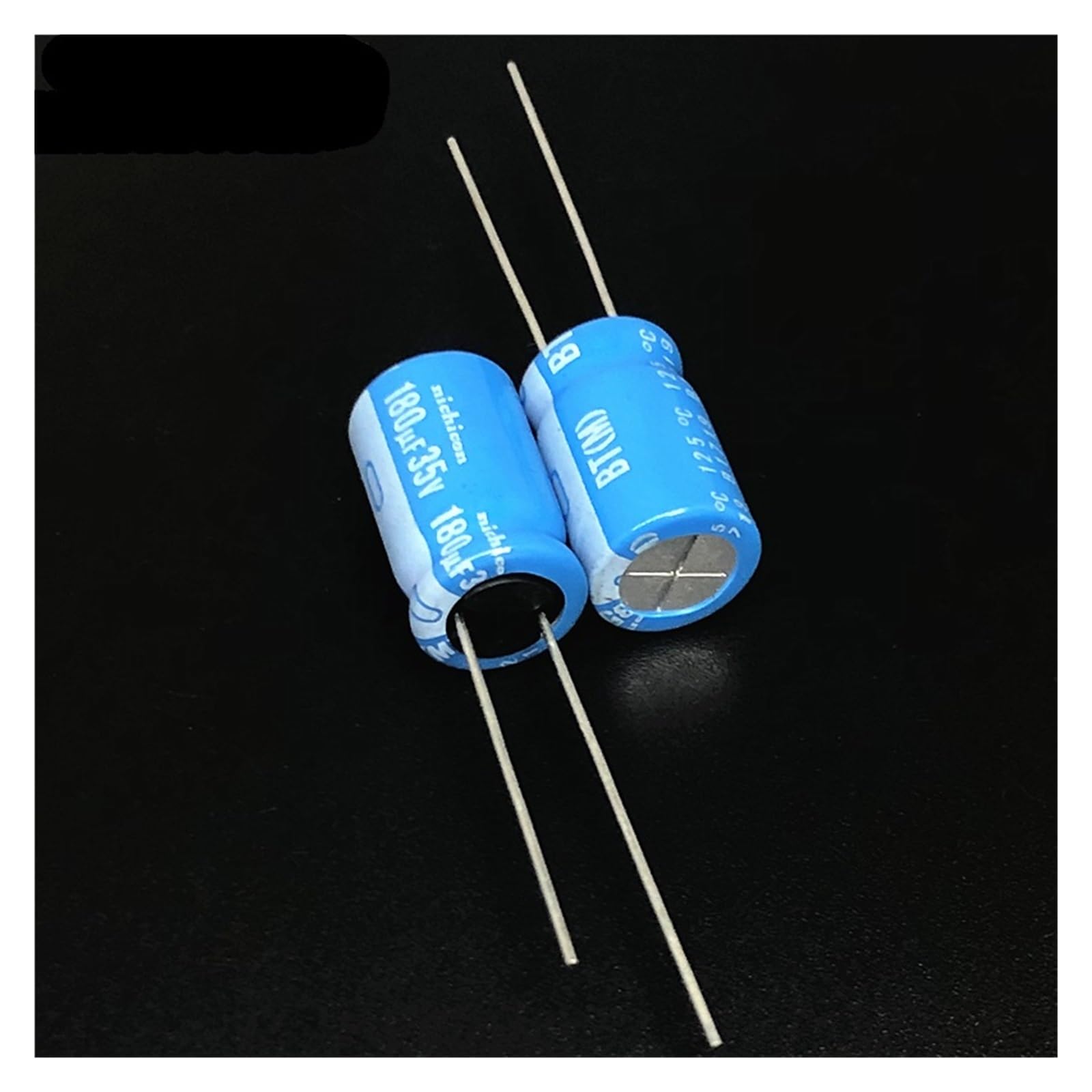 Condensateur 180uF 35V BT 10x16mm électrolytique en aluminium pour circuit électronique lot de 5
