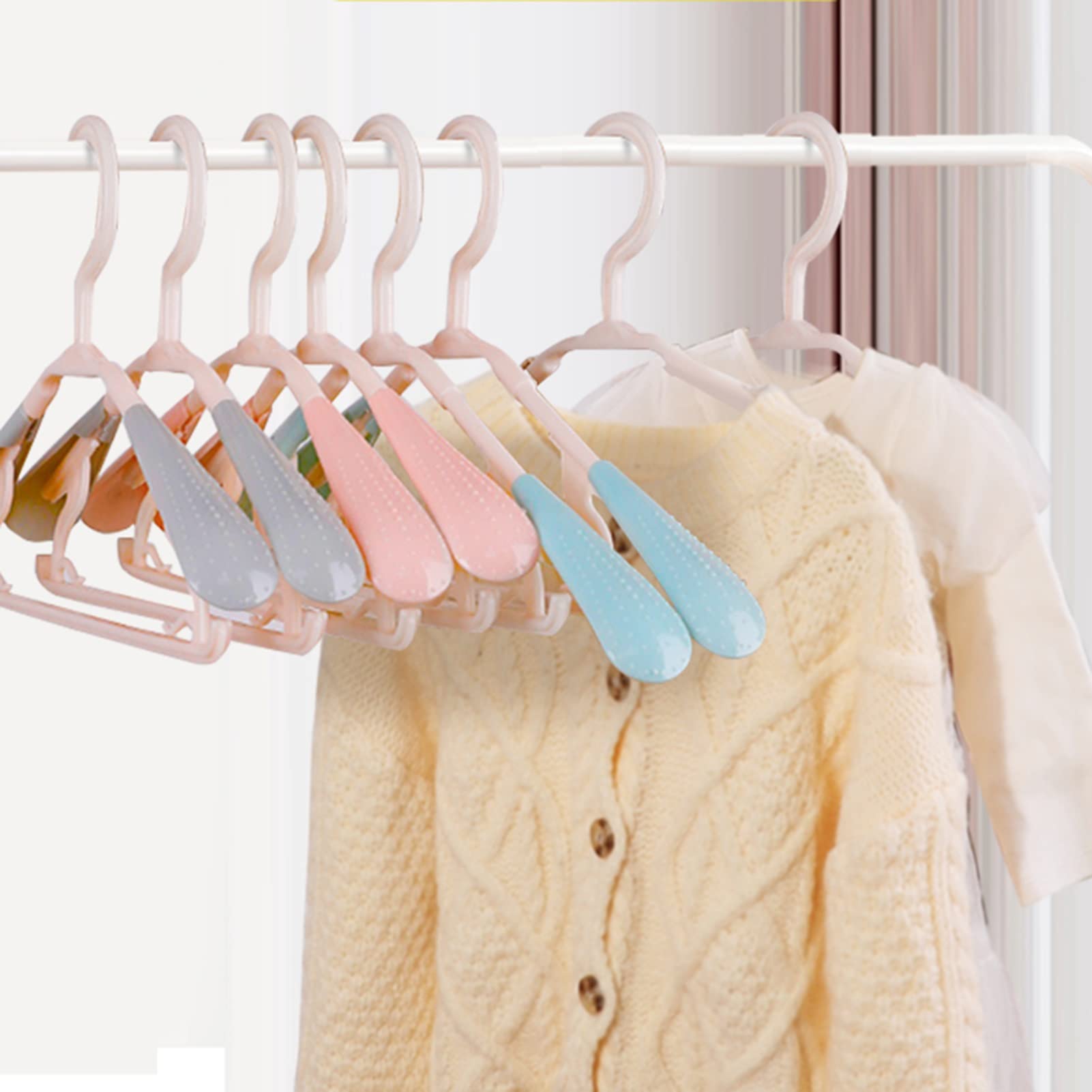 Perchas de Armario Antideslizantes for bebés, estirables (32-42 cm) for niños, Perchero de plástico for niños recién Nacidos con Gancho, Apto for niños de 0 a 18 años, 20 Piezas