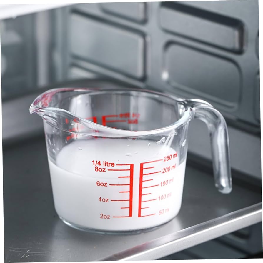 銀カップ50グラム、高さ10.5センチメートル￼ 銀カップ50グラム、高さ10.5センチメートル