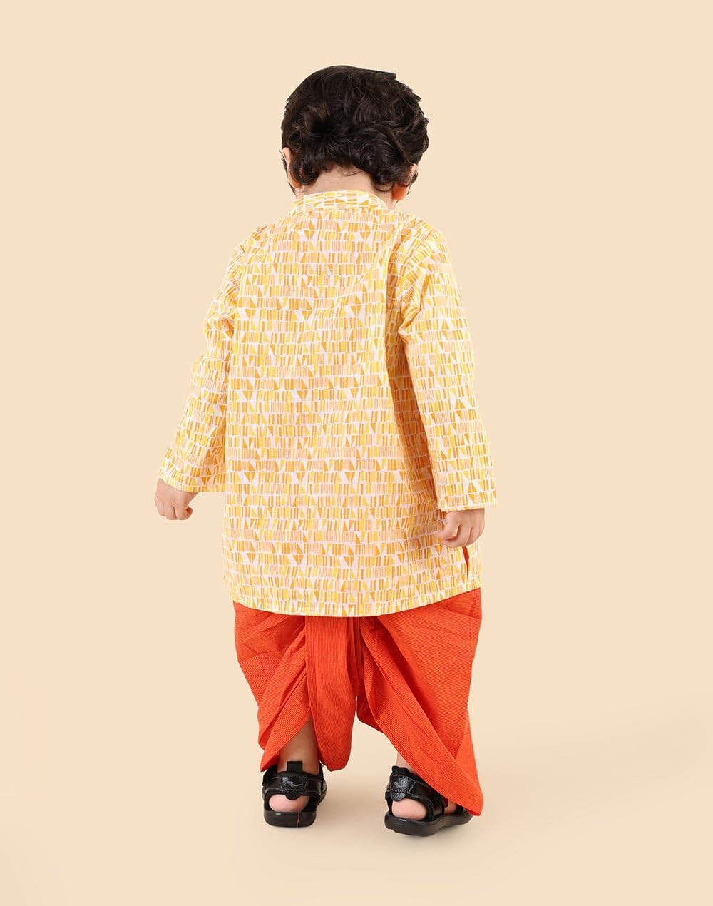 Fabindia Set di 2 dhoti in cotone giallo stampato