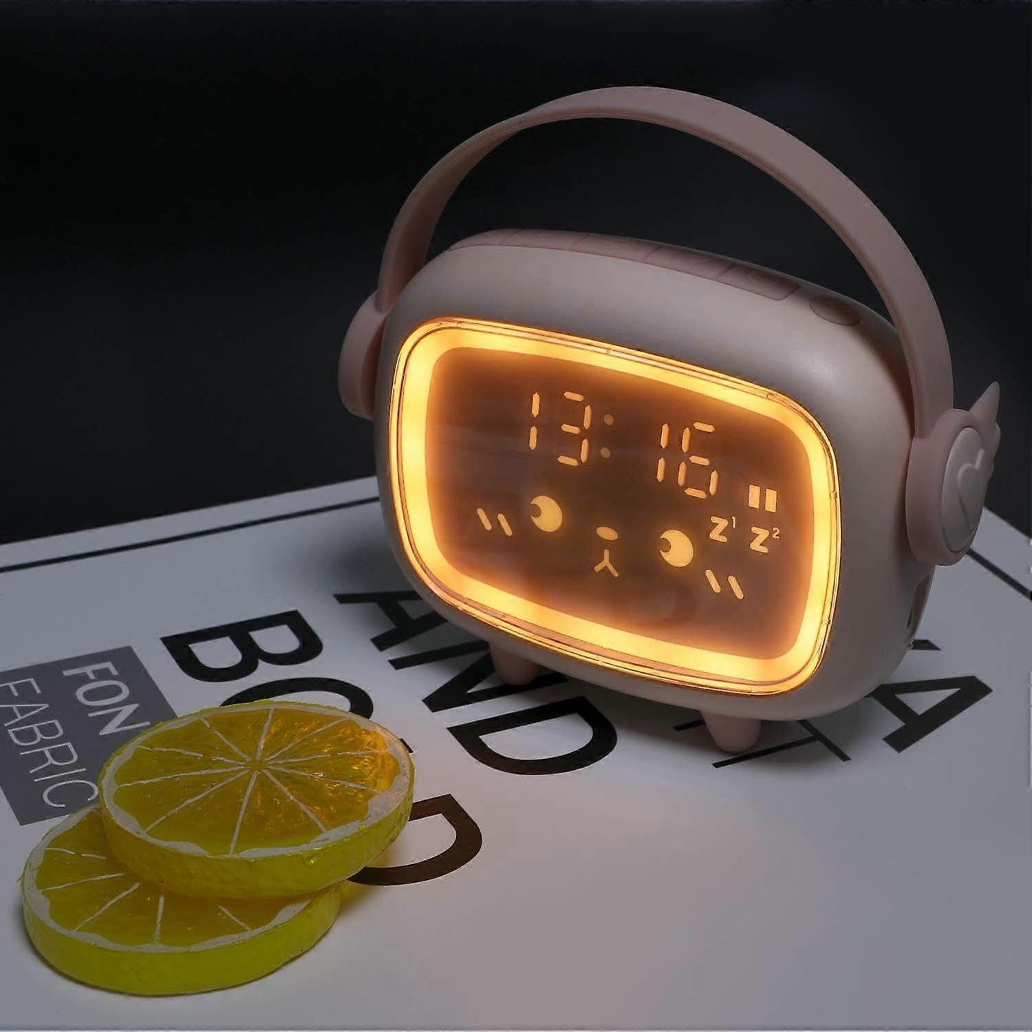 Dww-Small Digitaler Wecker für Kinder in Form eines Fernsehers Grün Niedlicher Wecker für Mädchen Jungen Musik Einstellbare Lautstärke Timer