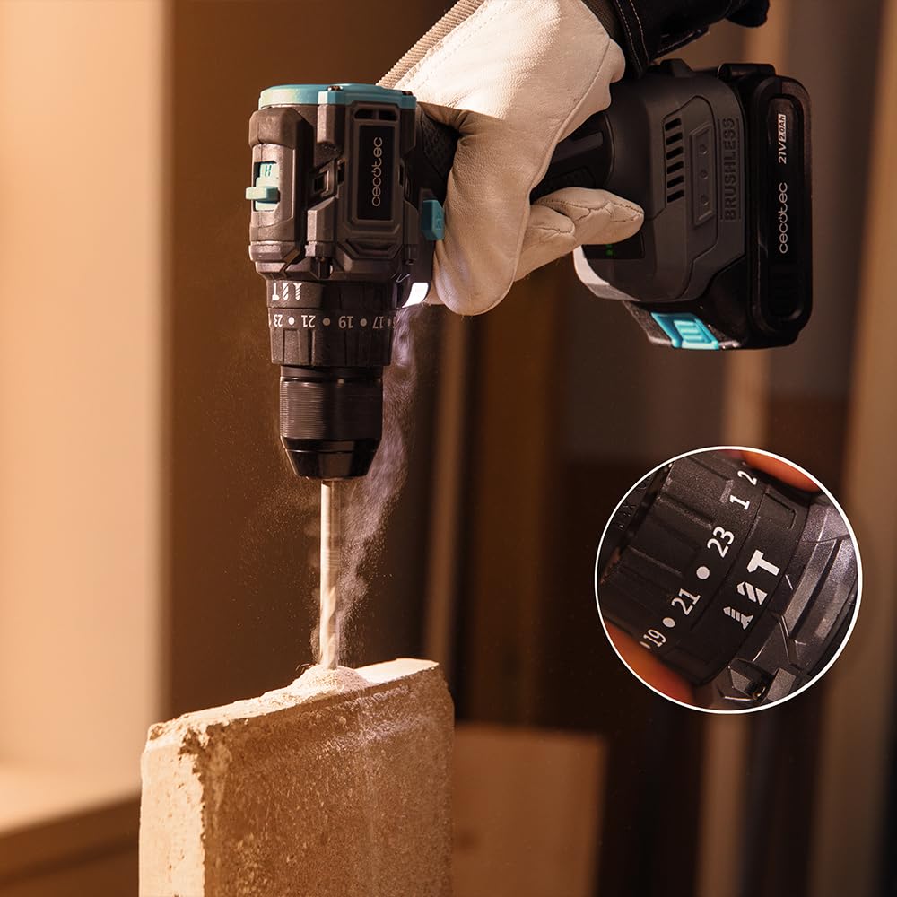 Cecotec Trapano a Percussione - Trapano Portatile PowerForce 3000 Impact Brushless. Motore Brushless, 32000IPM, 2 Batterie 21V-2000mAh, 1500rpm, Coppia 45Nm Regolabile 25+1 livelli, Luce Accessori