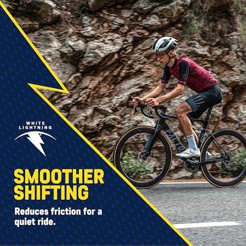 White Lightning 2-in-1 Bike Premium Lubricant and Degreaser (4 Fl Oz)