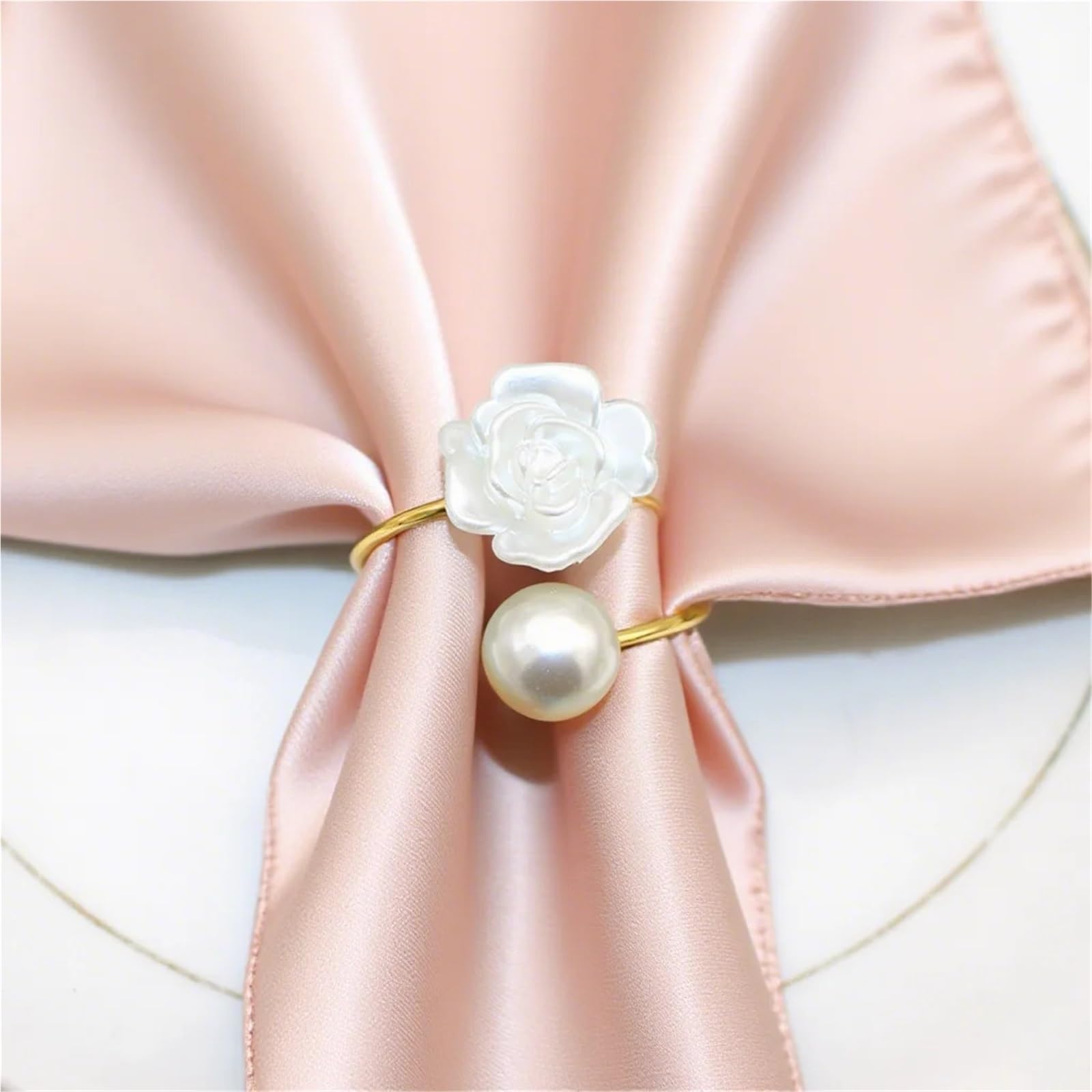 Anillos de servilleta para decoración de mesa, Servilleteros 60 Piezas Flor Perla Dorada y Blanca 4,5 cm x 2, for Decoración de Mesa Comedor
