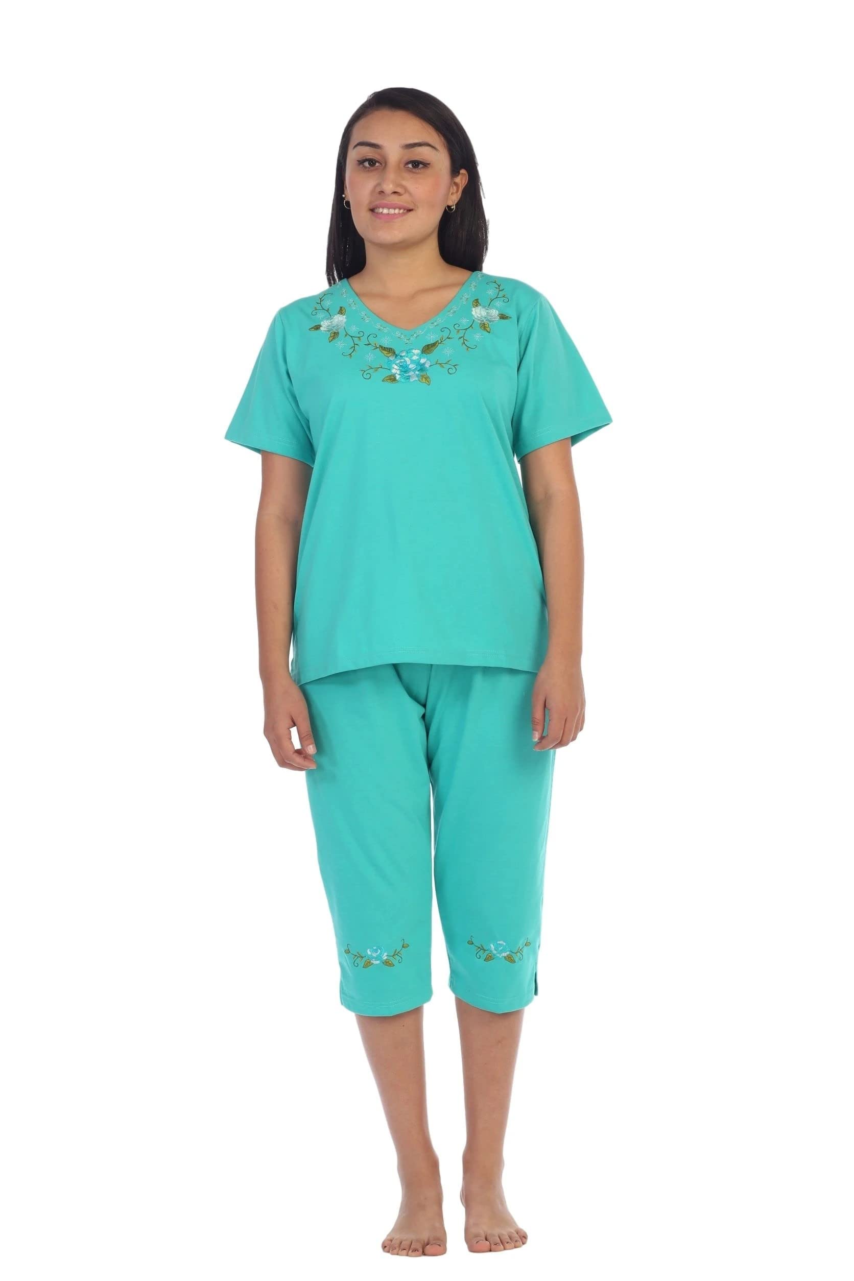 unik Women's Short Sleeve Embroidered Blouse and Matching Capri Loungewear Set For Everday Wear