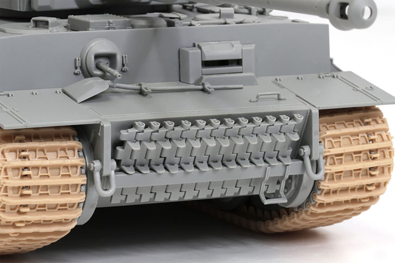 Amazon | プラッツ ドラゴン 1/35 第二次世界大戦 ドイツ軍 ティーガー