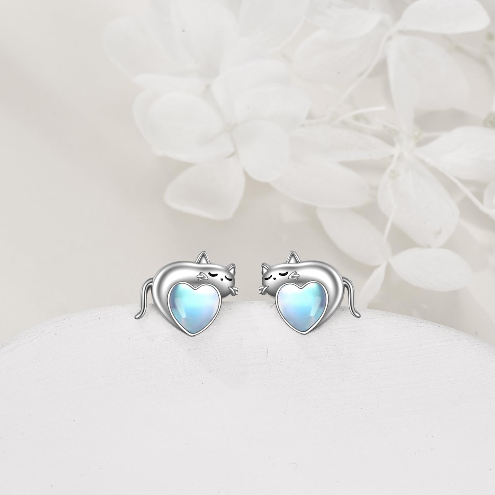 AXELUNA Pendientes de gato o perro, de plata de ley, con piedra lunar, diseño de gato, bonitos aretes de tuerca de animales, regalos de joyería para mujer, talla única, Plata de ley, Piedra lunar