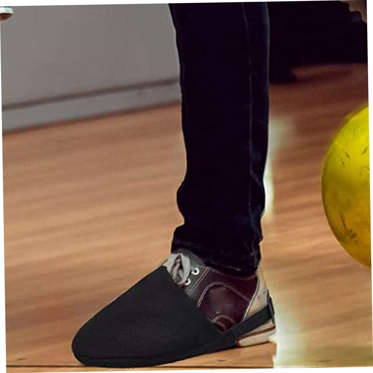 BESPORTBLE Bowling Shoe Covers with Adjustable Elastic Straps Wear-Resist Sliding Shoe Covers for Indoor Bowling Compact and Easy to Carry for Enhanced Performance and Injury Prevention