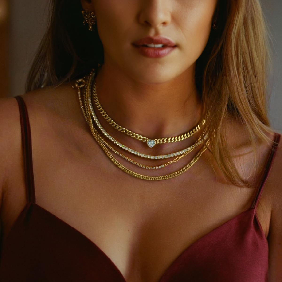 Gold Color Heart Pendant Necklaces for Women, Charm Necklace, Cuban Link Chain Necklaces, Chunky Necklace for women, Dainty Everyday Necklace, Fashion Jewelry
