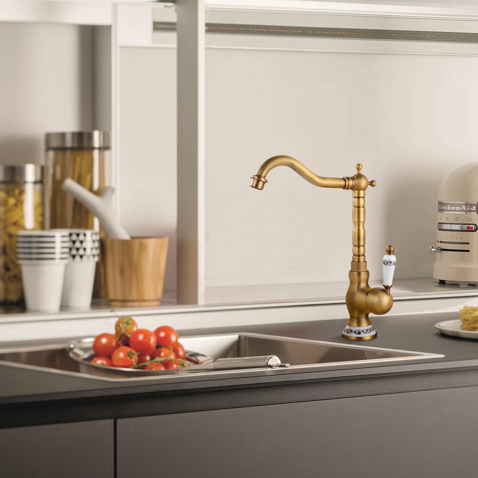 Grifo de cocina de latón antiguo grifería de lavabo de bronce retro monomando de fregadero de cocina giratoria de 360° grifo de baño con mango de cerámica