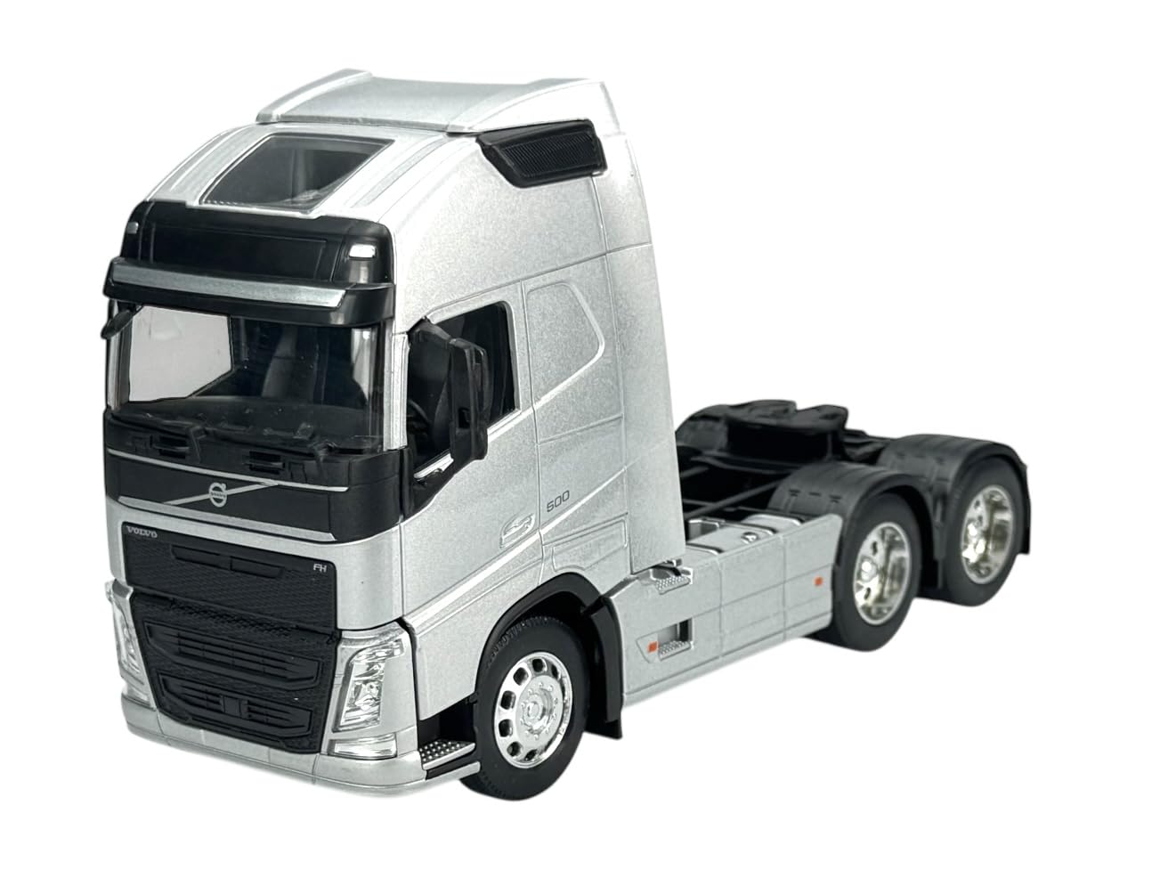 UNOR Modèle de véhicule de camion, 1/32 RWD Pont droit de véhicule UNOR Modèle de véhicule de camion, 1/32 RWD Pont droit de véhicule