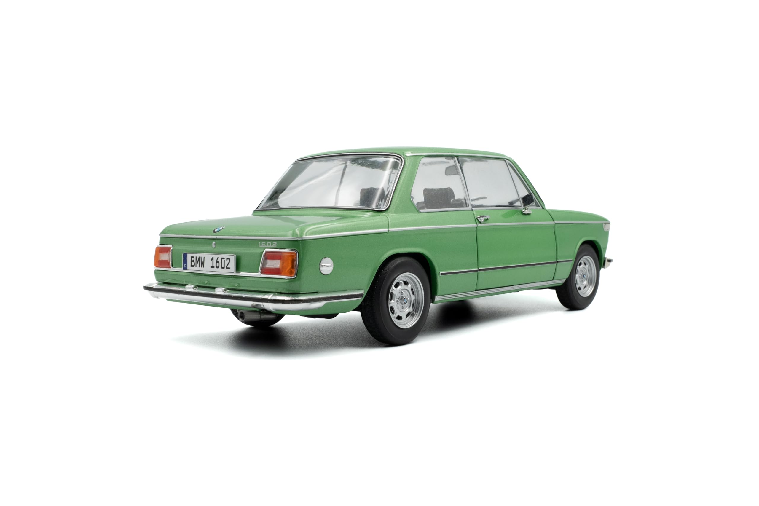 Solido BMW 1602 (1971) – Kompaktklassiker mit runder Front, bewegliche Türen und Lenkung, Diecast Modellauto, Taigagrün, 1:18