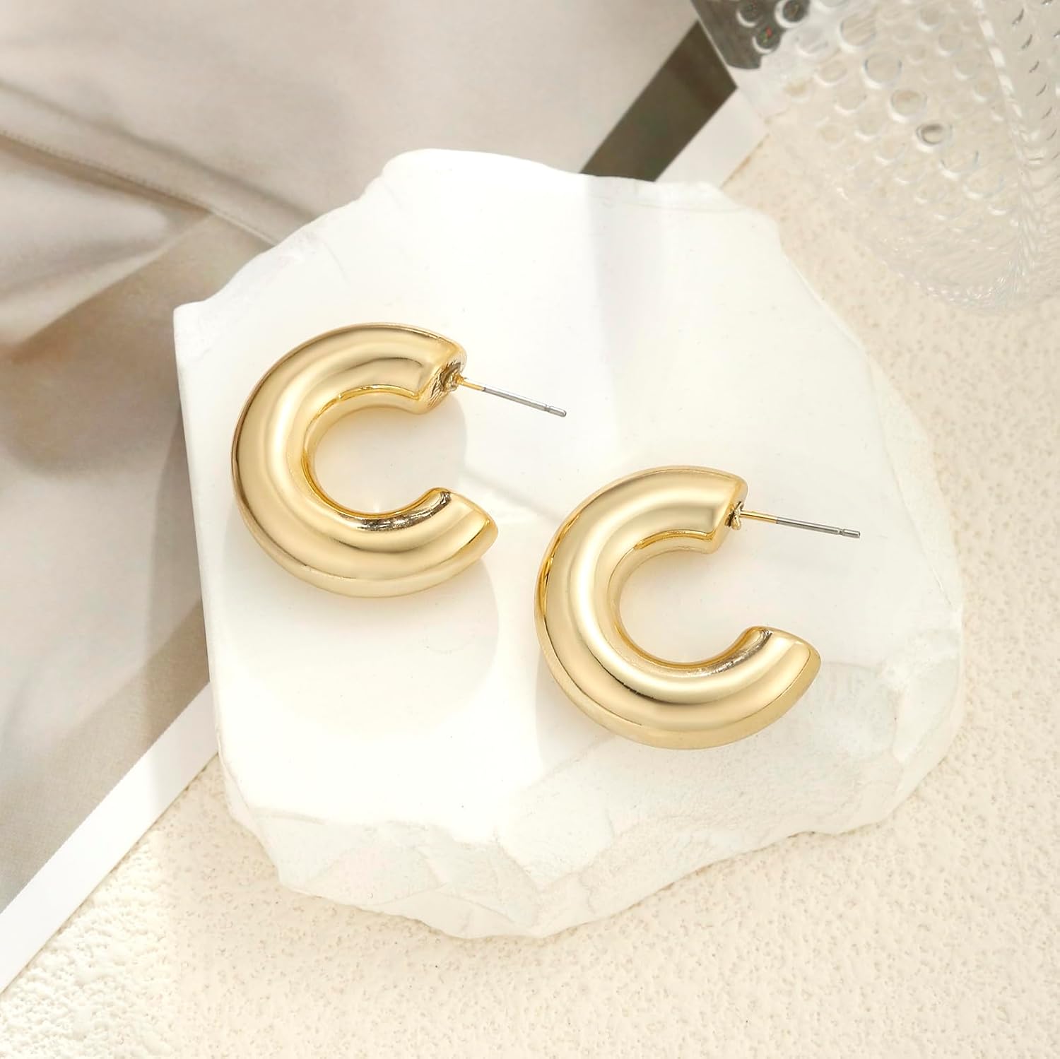 Acrylic Chunky Hoop Earrings, Lightweight Thick Open Hoops Candy Color Hoop Earrings for Women - Image 4