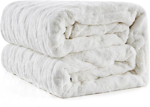 Miniatura 7 de Qucover Manta blanca de piel sintética, lujosa manta de 50 x 60 pulgadas, manta suave y mullida gruesa y cálida para sofá, mantas decorativas con