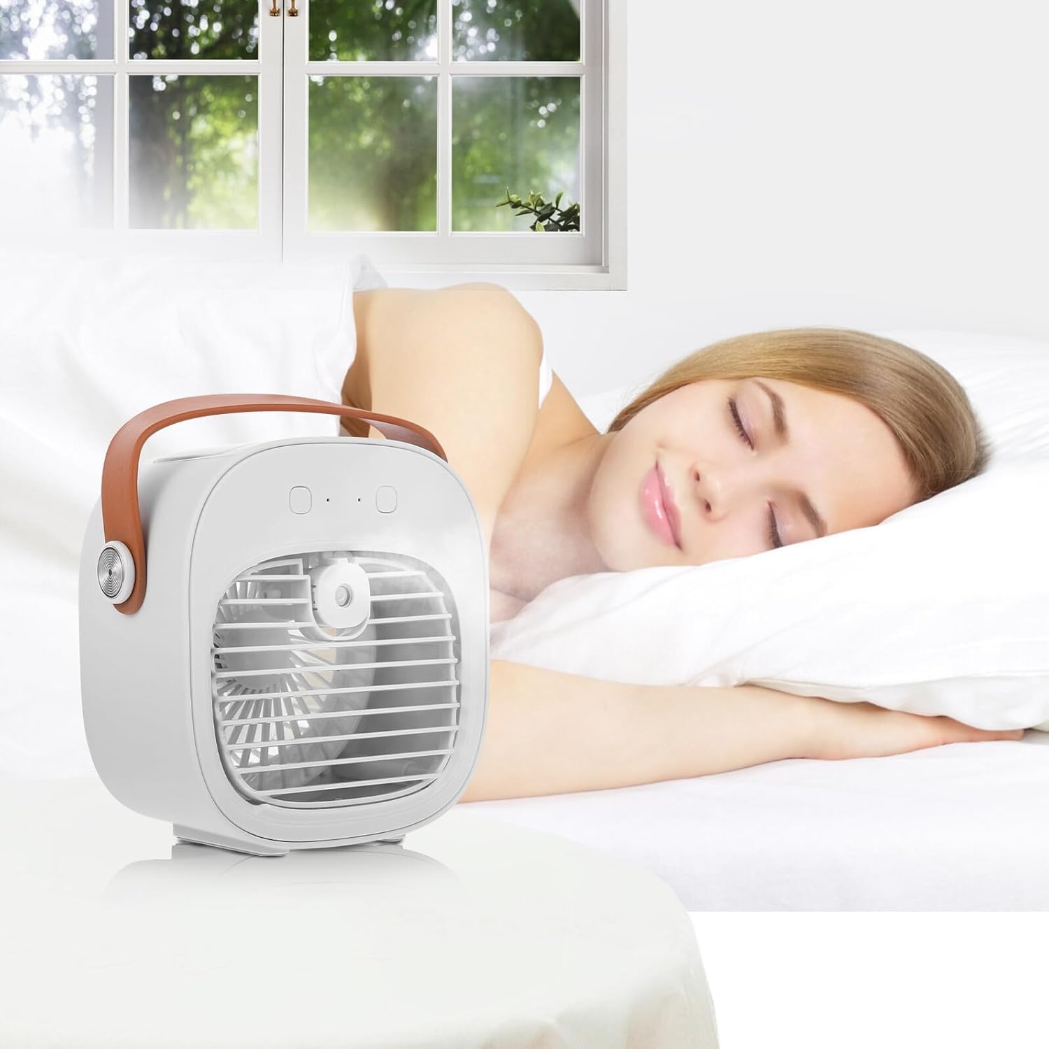 USB Desktop Cooling Fan with Misting Function, Plastic Mini Table Fan, Portable USB Operated Air Circulator for Office, Dormitory, and Home Use (white)