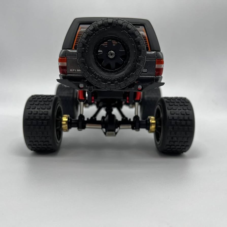 新品未開封 ミニッツ 4x4 モンスタートラック風 RCワイドタイヤ