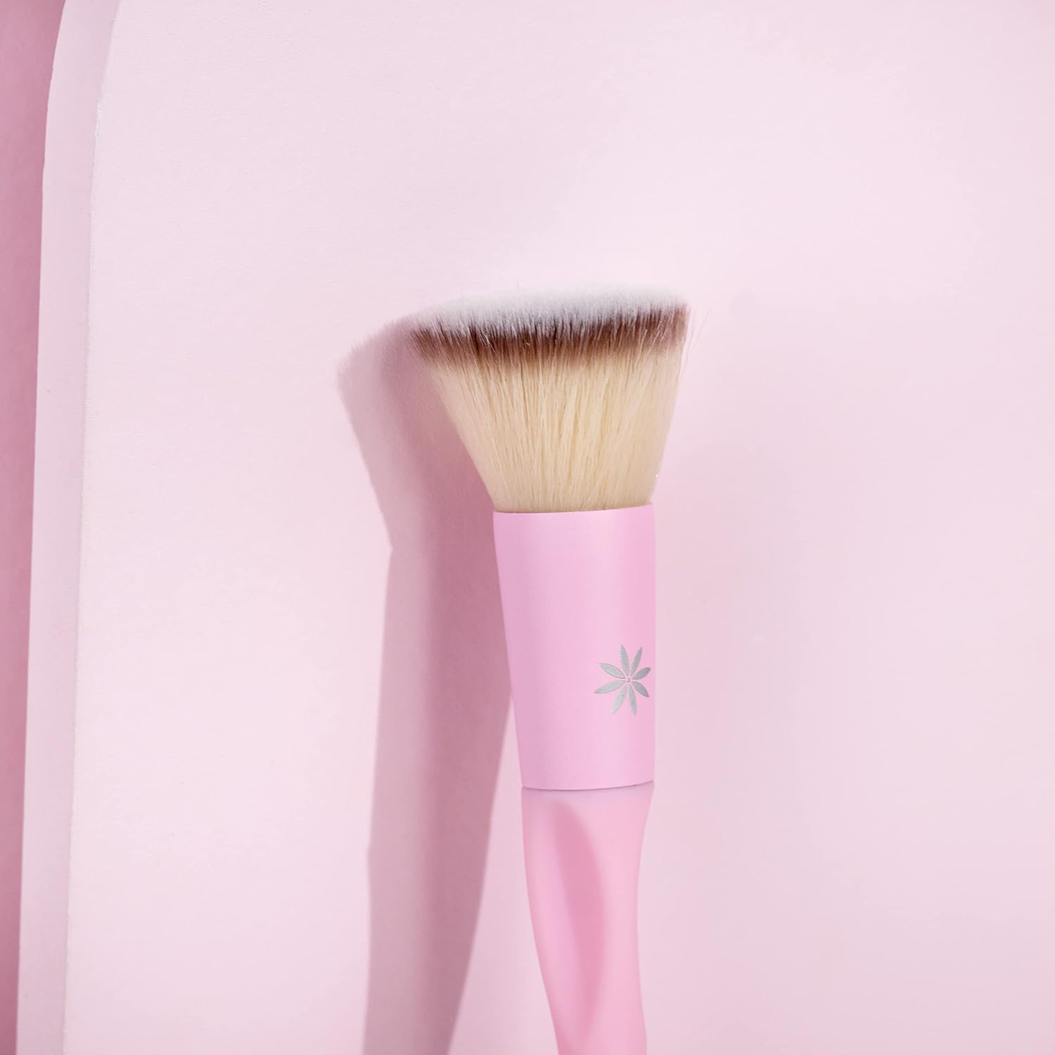 HD Buffing Foundation Brush One Size Pink