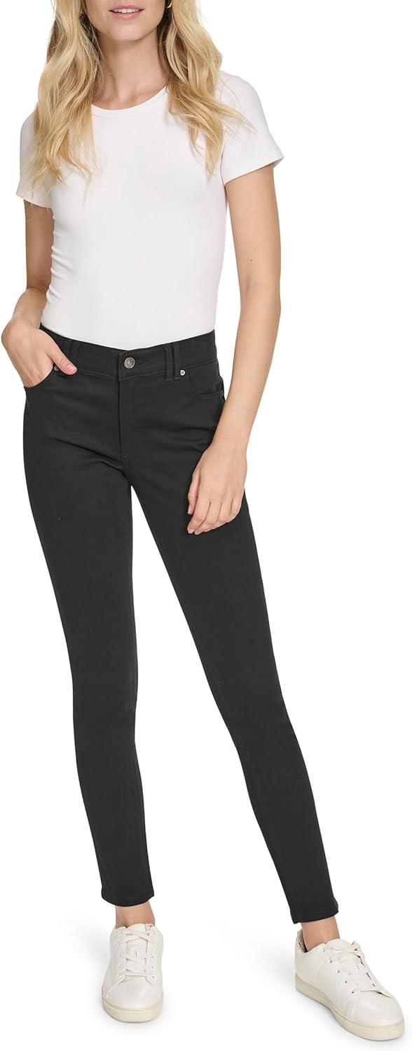 Nautica Womens Skinny Fit Solution Sateen Pant