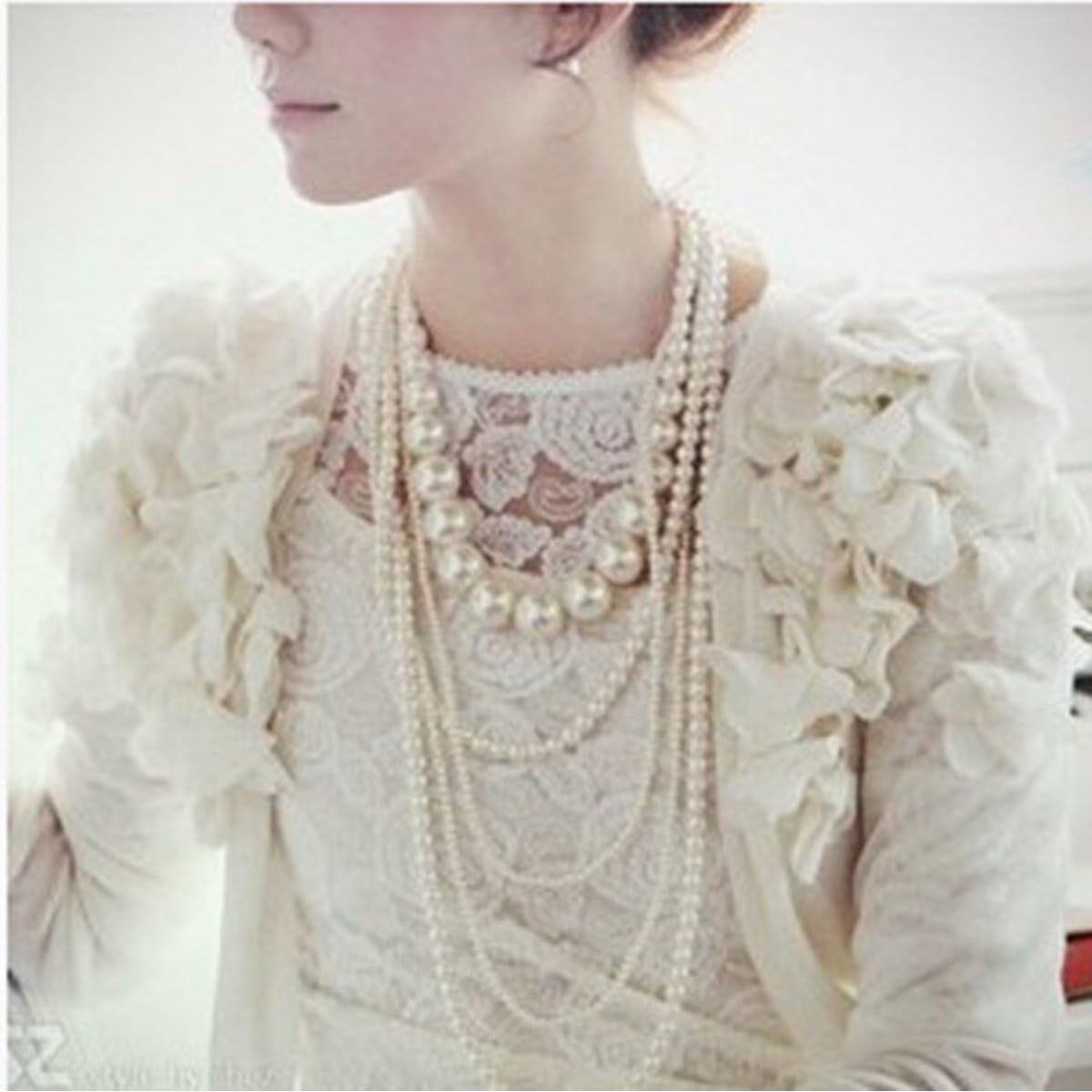 Gargantilla larga, con varias capas de perlas blancas de imitación, Collar con cuentas de perlas 6