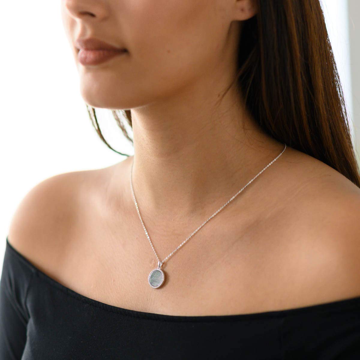 MATERIA Perlmutt Anhänger rund weiß - Kettenanhänger Silber 925 Damen mit Muschel, Zirkonia und Kette in Schmuckbox