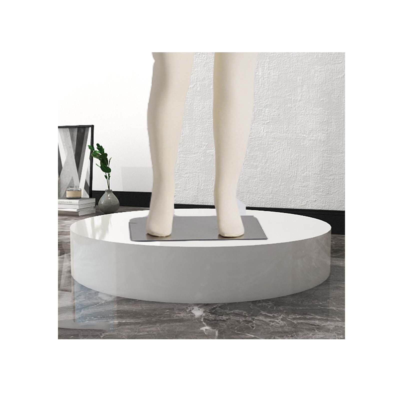 Socles durables pour présentoirs de modélisme et vitrines haut de gamme