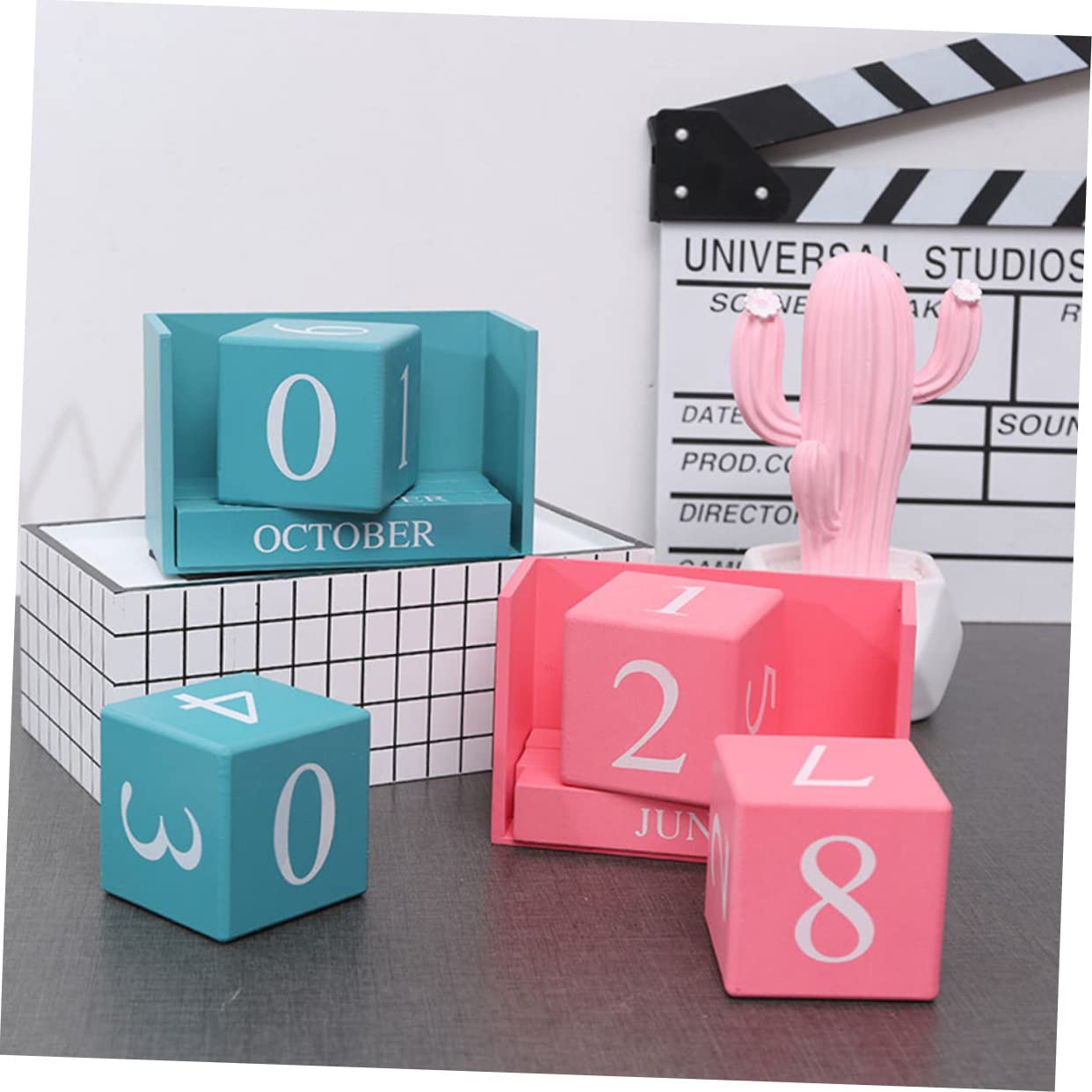 Lurrose 2 Stück Holz Tischkalender Mini Tischkalender Tischdekoration Für Den Schreibtisch Zuhause Rustikale Tischdekoration Schreibtisch Büro