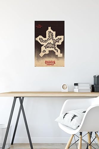Miniatura 7 de Trends International Netflix Stranger Things Temporada 4 - Póster de pared con mapa del club Hellfire Club, 22.375 x 34 pulgadas, versión premium