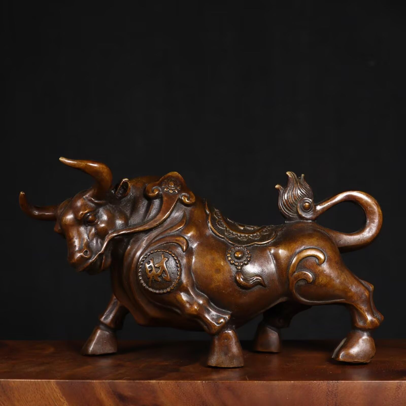 Dytartzx Stock Market Bull Bronze Bull Statue Head held high Home Office feng Shui Wealth Cattle
