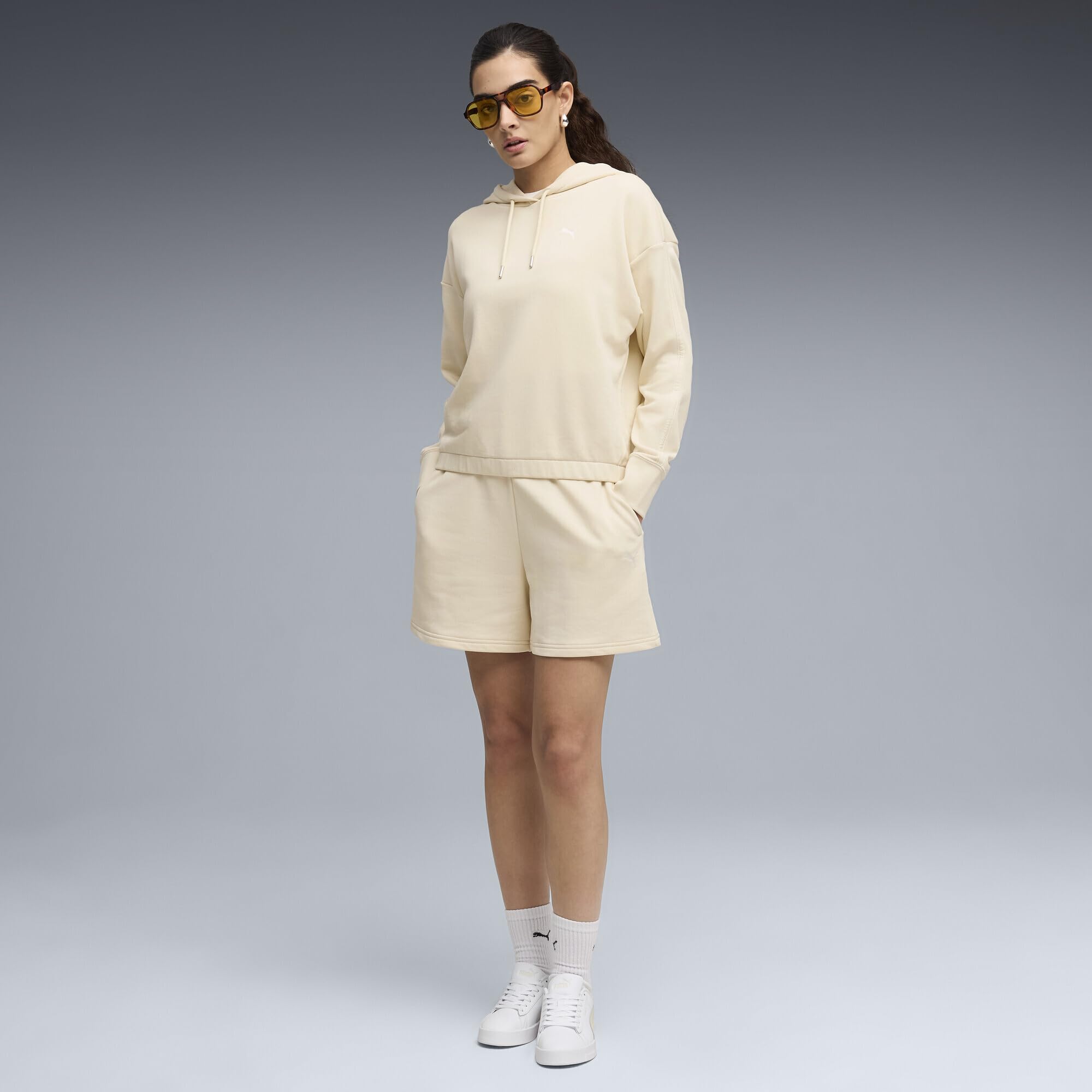 PUMA Chándal corto holgado con capucha Mujer