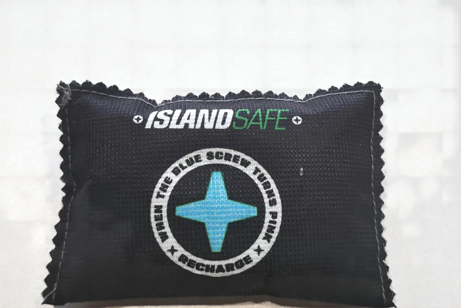 ISLANDSAFE Rechargeable Safe Dehumidifier Bag 100g