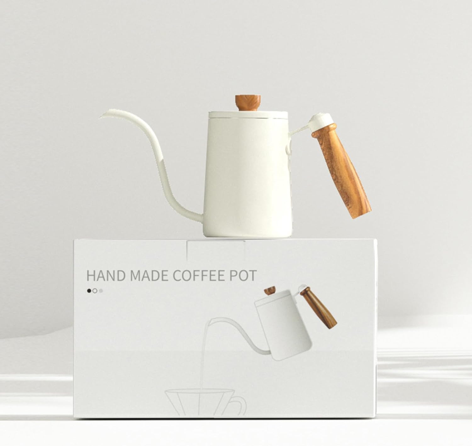 Premium 304 Stainless Steels Coffee Pouring Kettle with Wooden Handle 600ml Capacity for Home Brewing and Outdoor