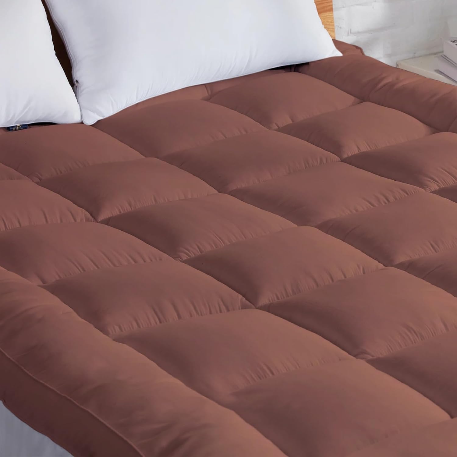 AJISH 1200 GSM Mattress Topper Twin Size 78" X 48" | Luxurious Hotel Feel Bed Topper with 4 Corner Elastic Band | Soft & Comfortable | Best for Hair & Skin (Brown, 4 X 6.5 Feet)