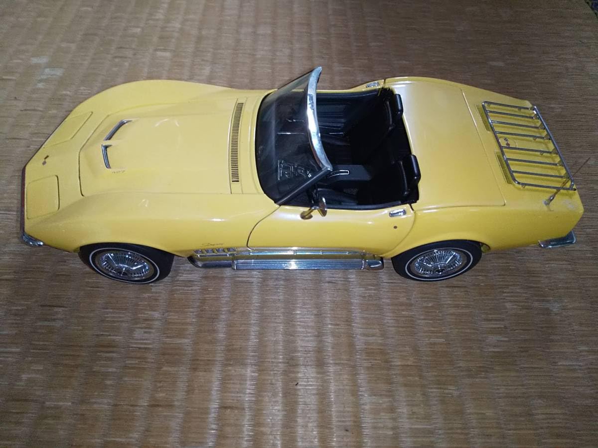 オートアート ミレニアム コルベット 1/18 オートアート ミレニアム