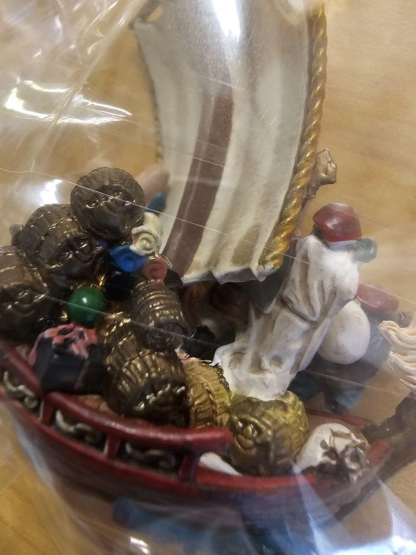 Amazon.co.jp: 海洋堂 福神根付 七福神 宝船 フィギュア : ホビー