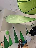 Vista 1 de Ikea Lova Toldo para cama de niño, con diseño de hoja verde con tallo largo.