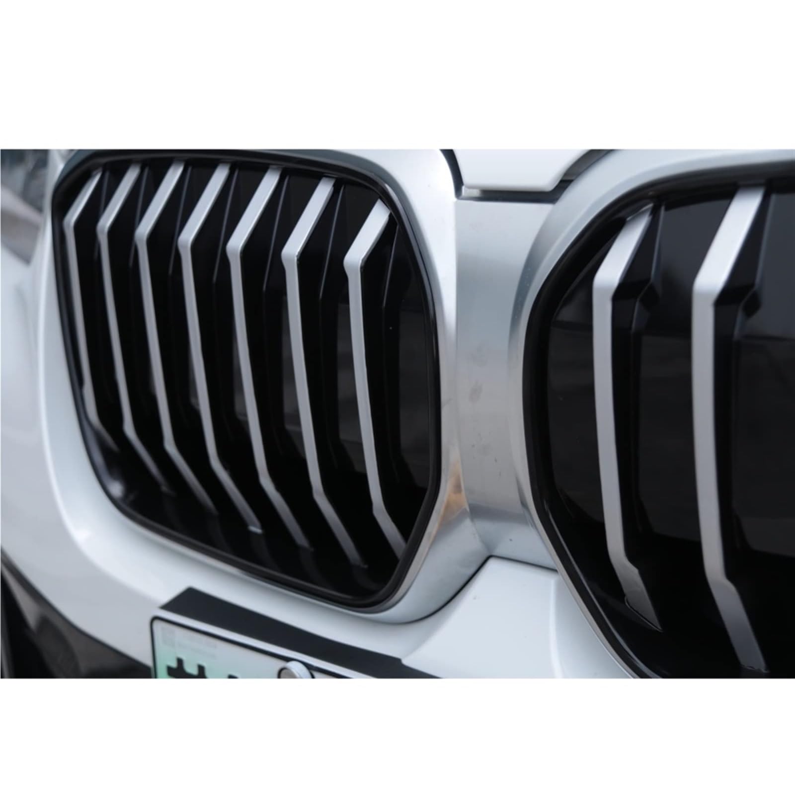 Amazon | 車用フロントグリル フロントキドニーグリル BMW IX3 20-23 