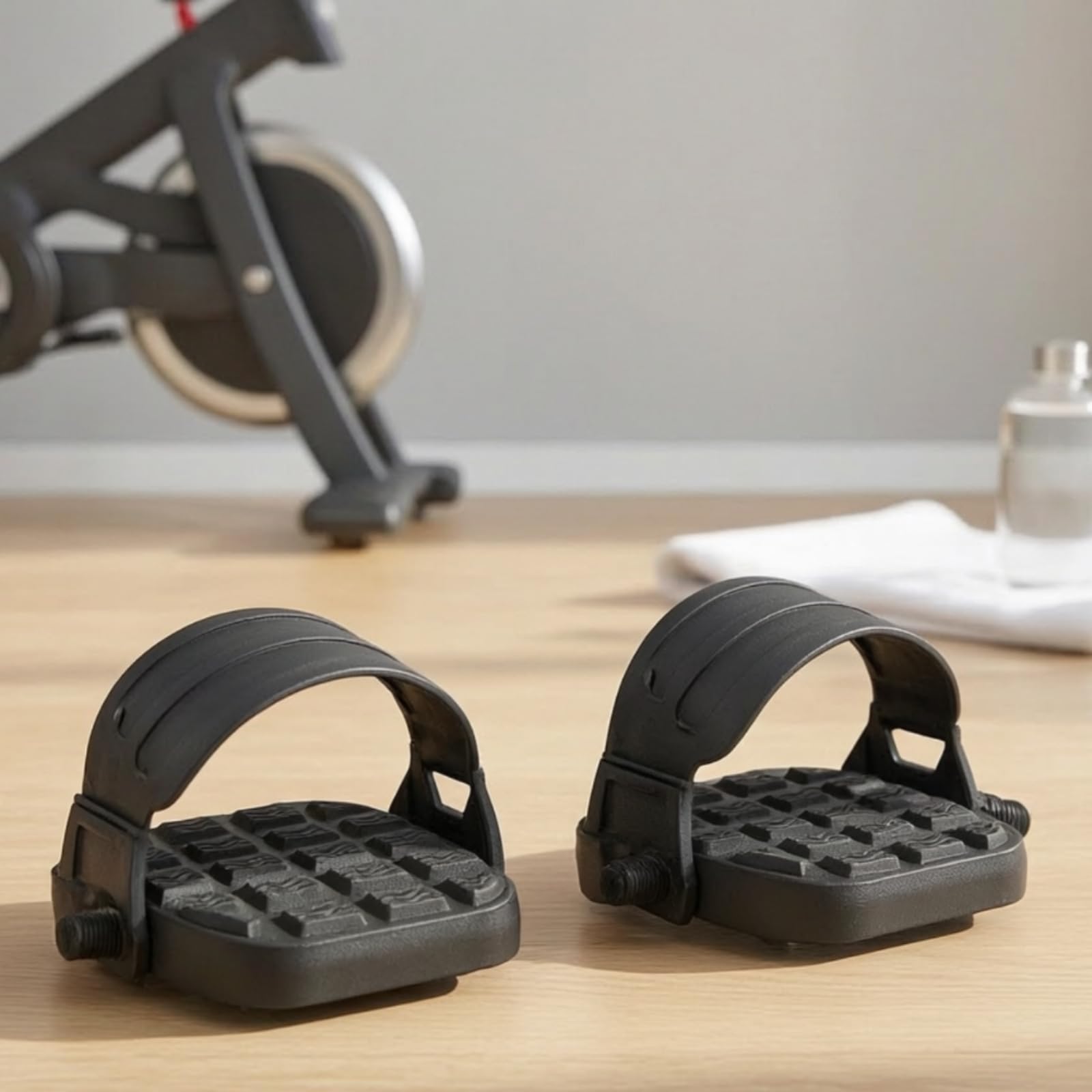 Pedali per Bici Statica Resistenti | Filettati, Pedali con Fermapiedi, per Palestra in Casa, Ciclisti