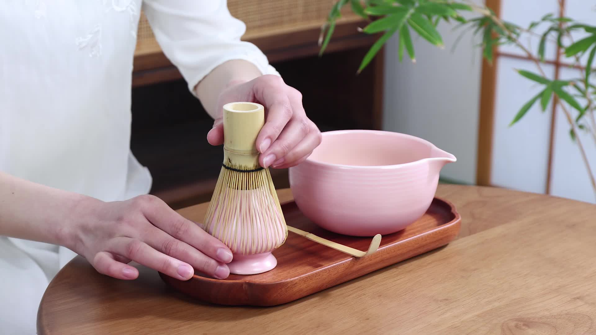 Set Matcha Completo - Ciotola Con Versatore, Frusta In Bambù E Portafrusta, Design Coordinato - Foto 3