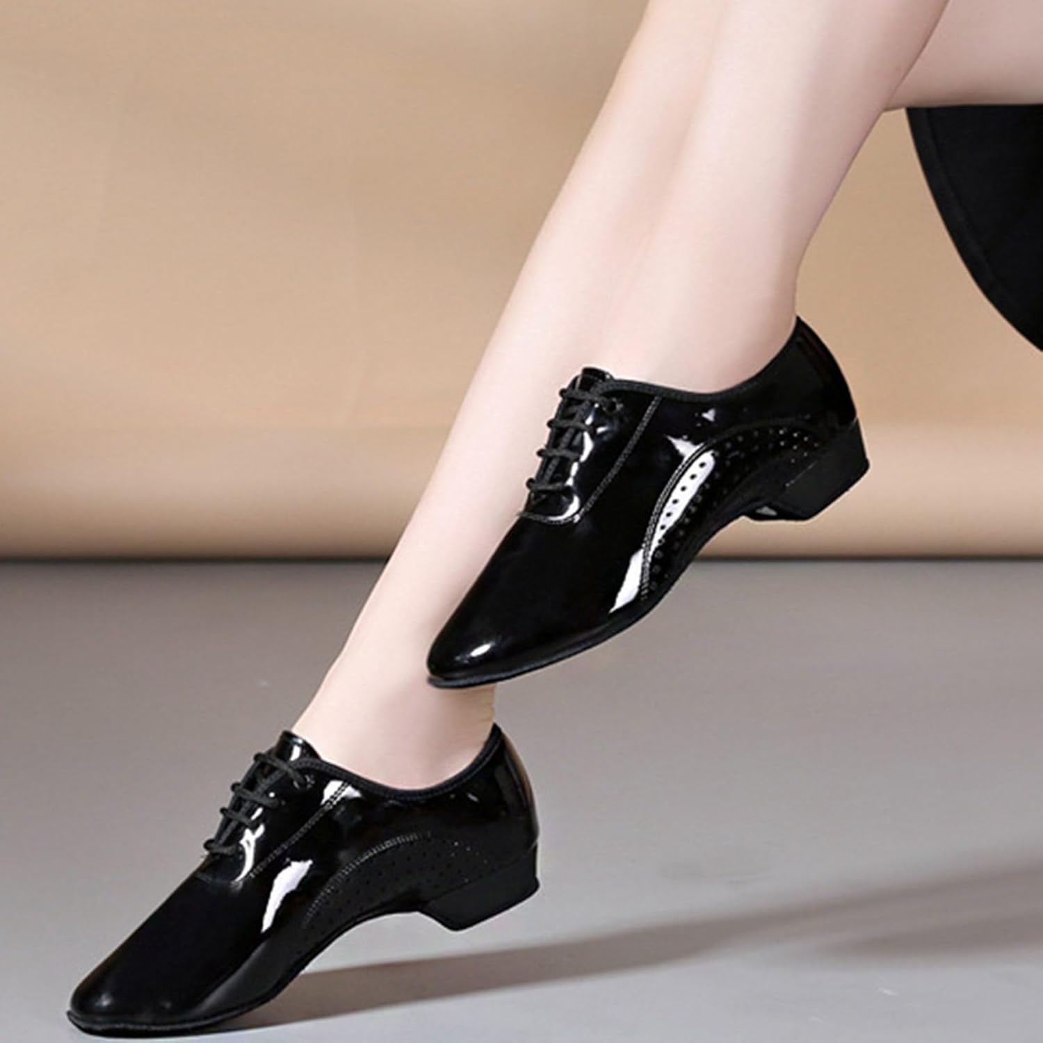 [GUREITOJP] ダンスシューズ 子供大人兼用 男女兼用 モダンダンスシューズ 合革 メンズ レディース 軽量 通気性 ノンス